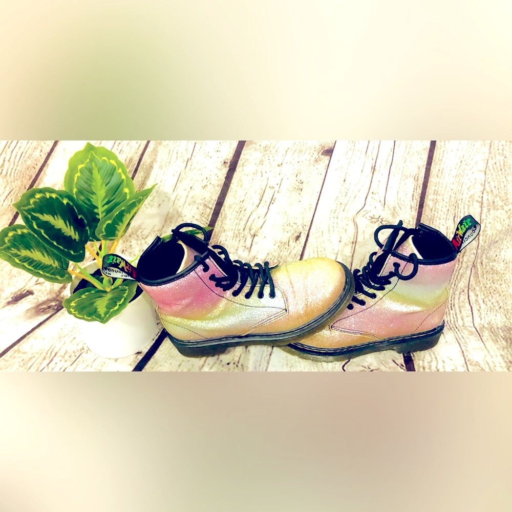 🎉HP🎉Dr. Martens🔥1460 Glitter Lace & Zipper Up Boots🔥 - Picture 4 of 16